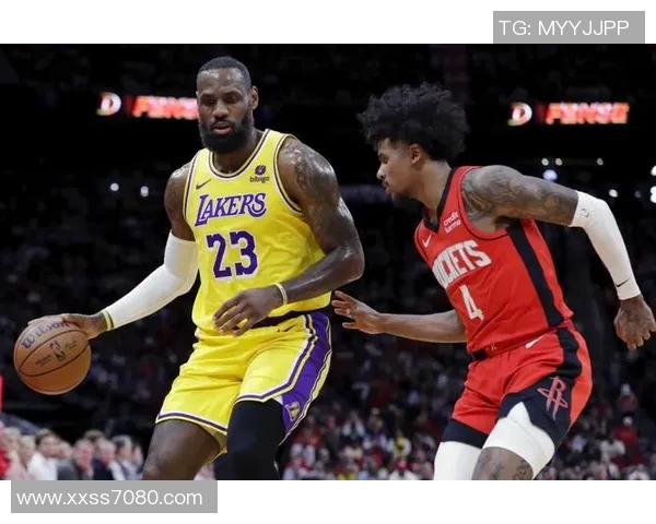 火箭与湖人激战回顾12月21日精彩录像全程回放与分析